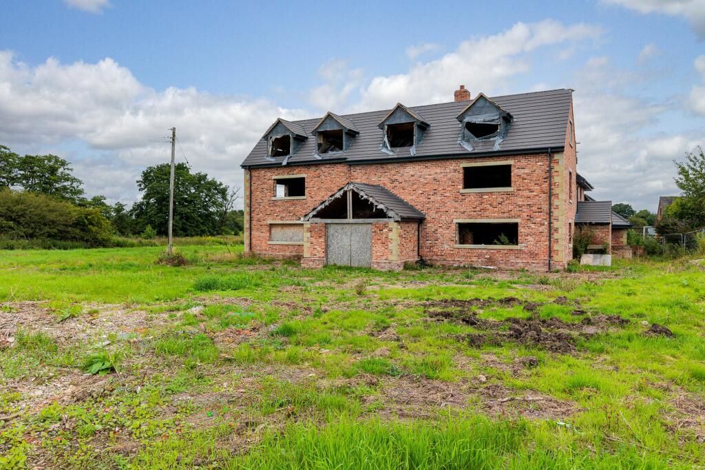 Dairy House Farm, Wrenbury Heath Road, Sound, Nantwich, Cheshire, CW5 8BB